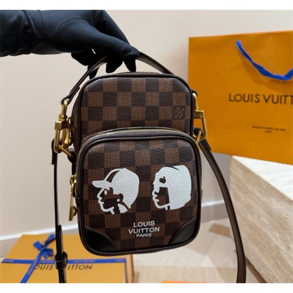 LV x NigoコラボAmazone新作2026話題となるルイ ヴィトン ショルダーバッグコピー 激安(日本最大級)