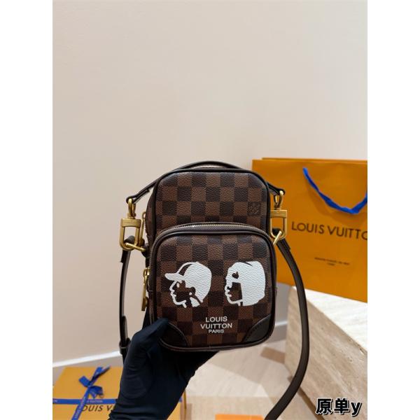 LV x NigoコラボAmazone新作2026話題となるルイ ヴィトン ショルダーバッグコピー 激安(日本最大級)