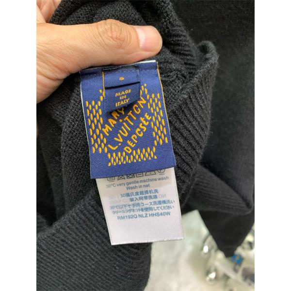 LV Loversルイ ヴィトンセーターコピー LOUIS VUITTON 2026秋冬におすすめ着こなし  激安(日本最大級)