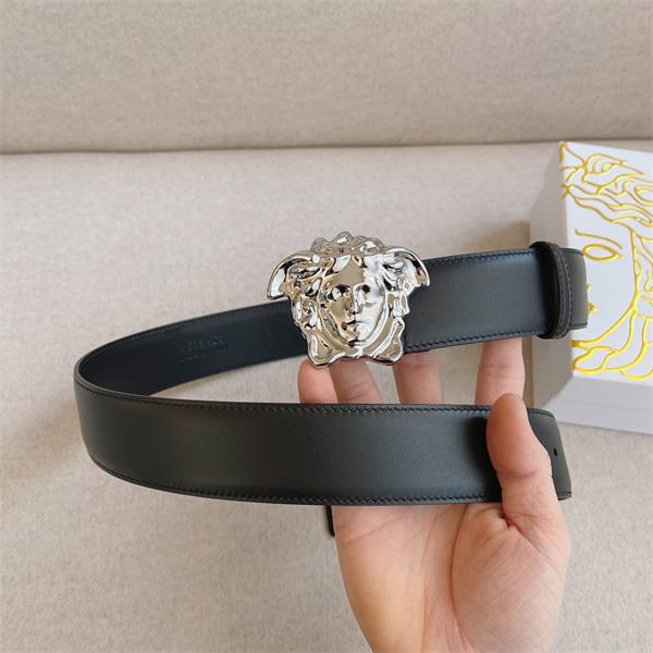 HOT新品ポーチ 2026年モデル入荷 ヴェルサーチベルトコピー VERSACE 人気定番 激安(日本最大級)