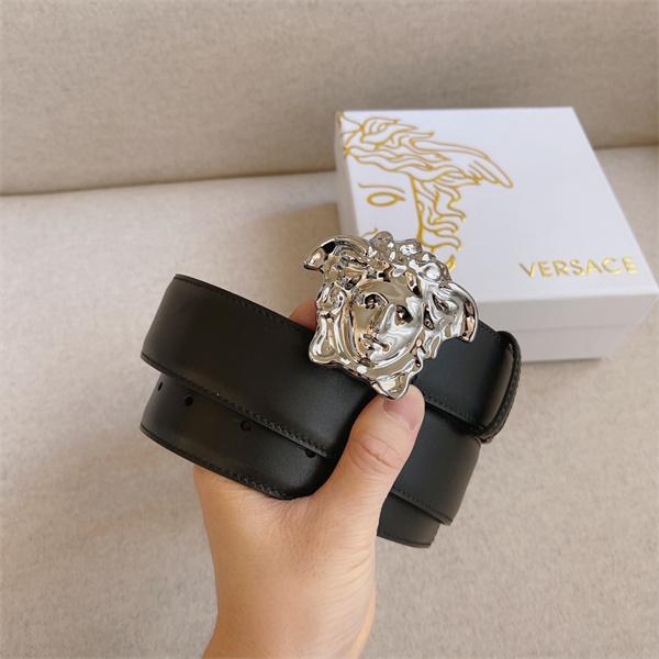 HOT新品ポーチ 2026年モデル入荷 ヴェルサーチベルトコピー VERSACE 人気定番 激安(日本最大級)