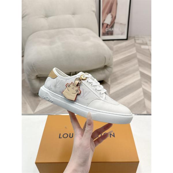 今季マストアイテム ルイ ヴィトンスニーカーコピー LOUIS VUITTON 激安(日本最大級)