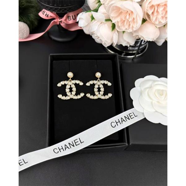 シャネルピアスコピー 最新トレンド2026年春夏コレクション_激安(日本最大級)