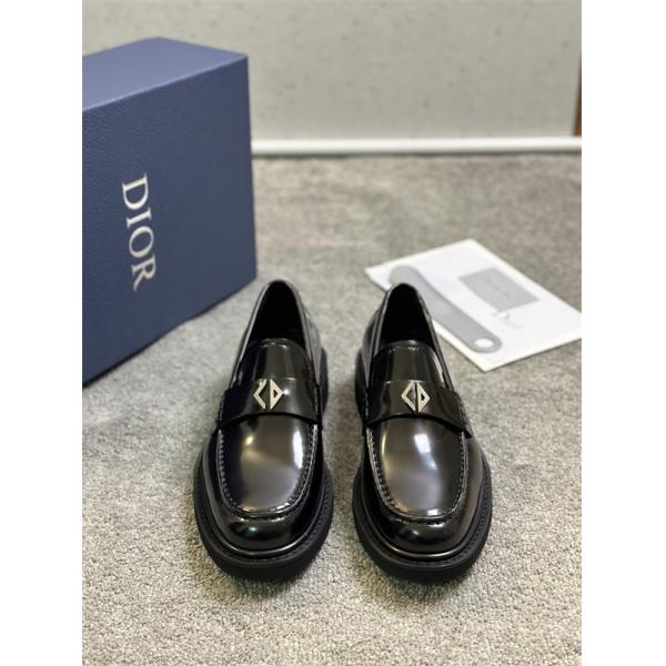 2026年春夏シーズンに登場 人気 DIOR ディオール 革靴  コピー 激安(日本最大級)