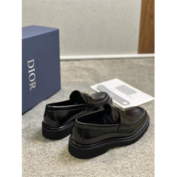 2026年春夏シーズンに登場 人気 DIOR ディオール 革靴  コピー 激安(日本最大級)