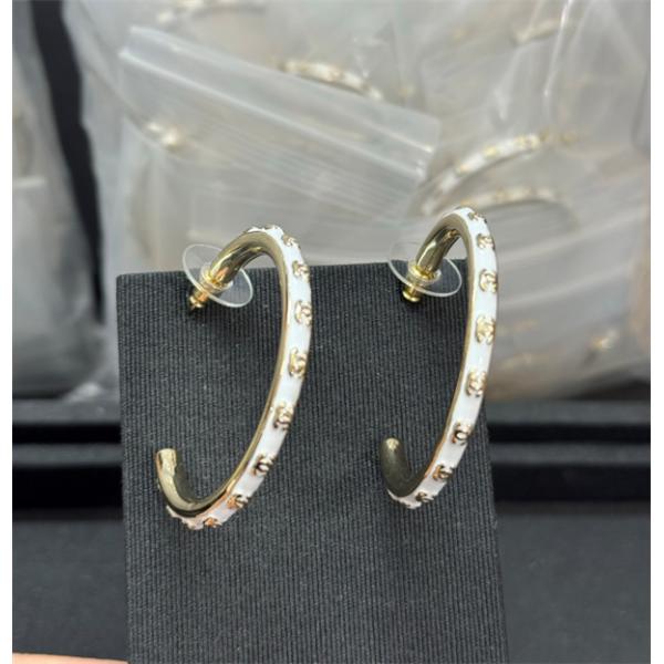 春夏2026年の最新アイテム注目の新作シャネルピアスコピー 激安(日本最大級)