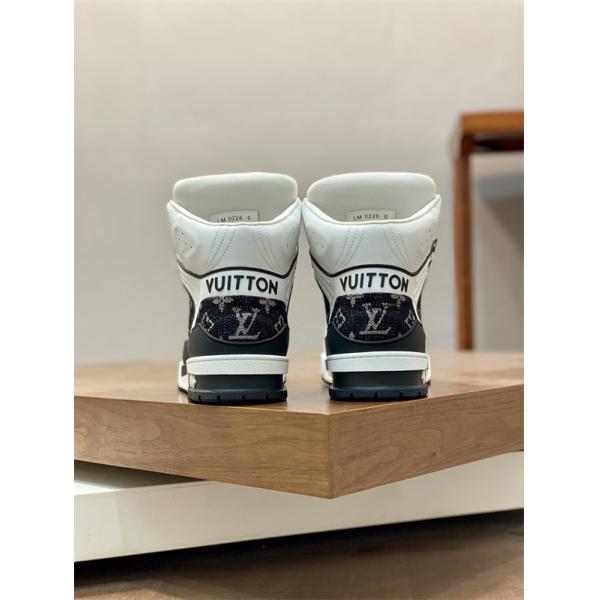 最新トレンド2026年春夏コレクション ルイ ヴィトンハイトップシューズ コピー LOUIS VUITTON 激安(日本最大級)