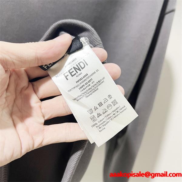 話題沸騰 高級感溢れる 2026新作 パーカー 上品 FENDI フェンディ コピー