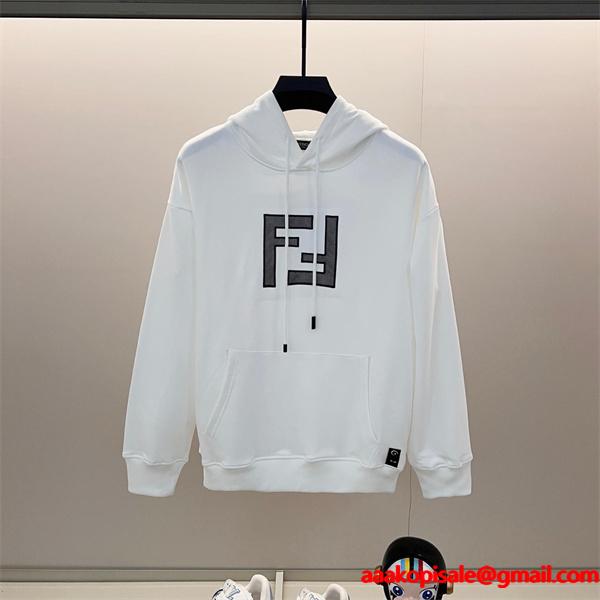 今季新登場 2026新作定番 着心地抜群 FENDI フェンディ コピー パーカー