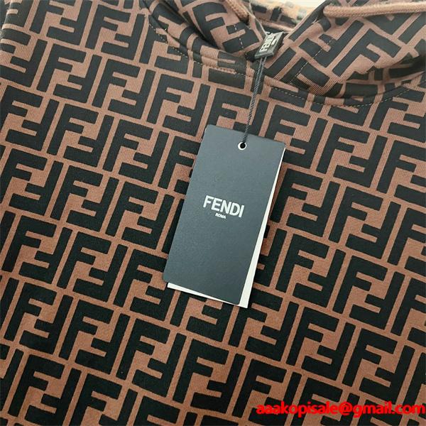 FENDI フェンディ コピー 注目度抜群 パーカー 落ち着き配色 洗練 冬仕様