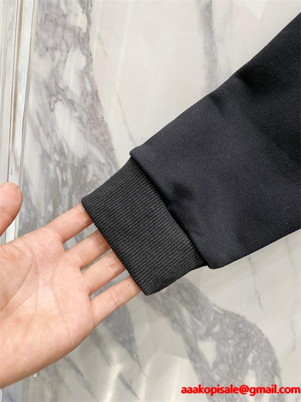 CHROME HEARTS クロムハーツ コピー 定番進化 ジップパーカー 上質 厚手 ミニマル 2026新作