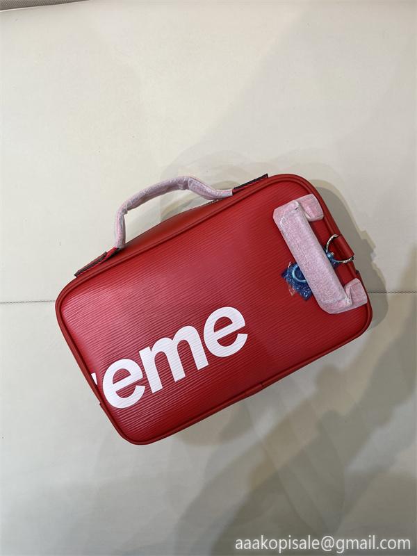 最新作Supremeシュプリームショルダーバッグスーパーコピー2026トレンド赤色