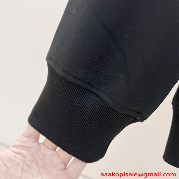 PRADA プラダ コピー 高級感 快適 プリント ジップアップ パーカー メンズ向け