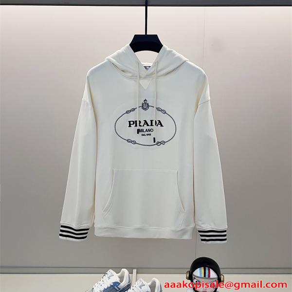  PRADA プラダ コピー 上質素材 清潔感 モノトーン アートン パーカー 2026新作