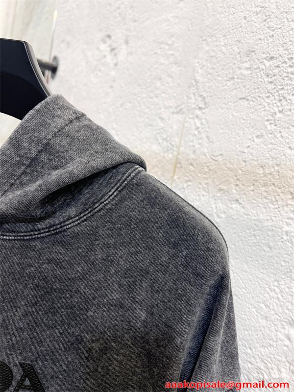 PRADA プラダ コピー トレンド モード加工 ヴィンテージ風 パーカー メンズ