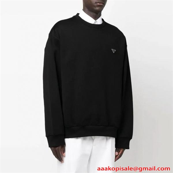 入手困難 都会的 快適 2026新作 PRADA プラダ コピー 長袖 着心地最高