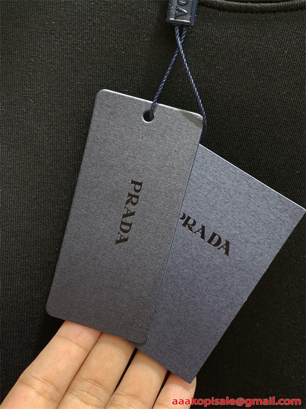 PRADA プラダ コピー 期間限定 上品 人気 シンプル 2026新作 スウェット