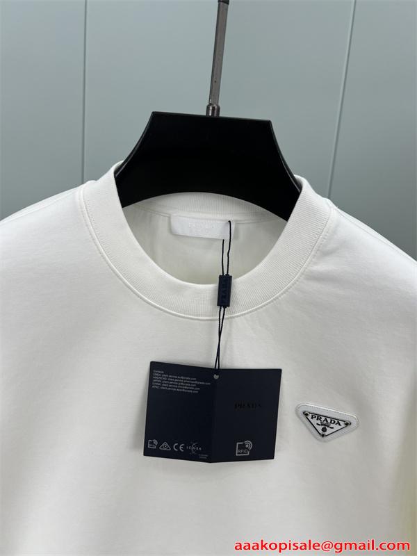 上質ミニマル 保温性快適 定番 ホワイト スウェット PRADA プラダ コピー