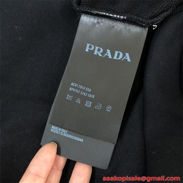 PRADA プラダ コピー 高級感重視 シンプルモード 冬対応 ブラック スウェット