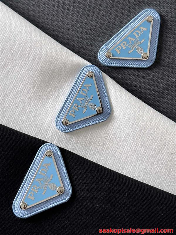 プレミアム  PRADA プラダ コピー 防寒対応 上品ブラック 定番スウェット