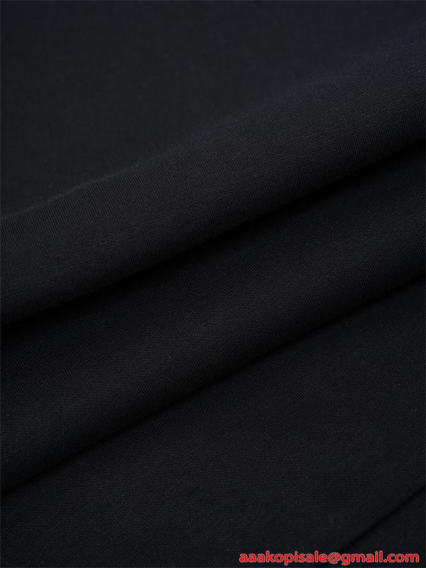 PRADA プラダ コピー 大人向け洗練 保温効果 快適 ブラック スウェット 