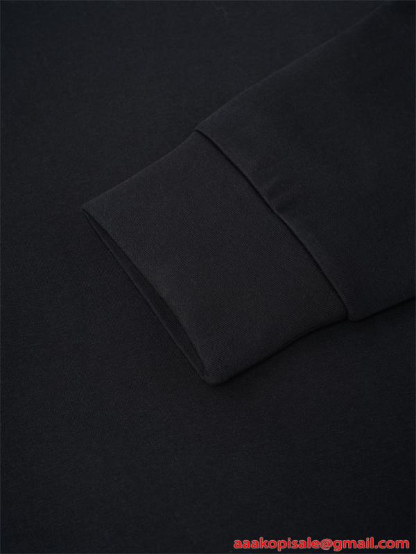 PRADA プラダ コピー 大人向け洗練 保温効果 快適 ブラック スウェット 