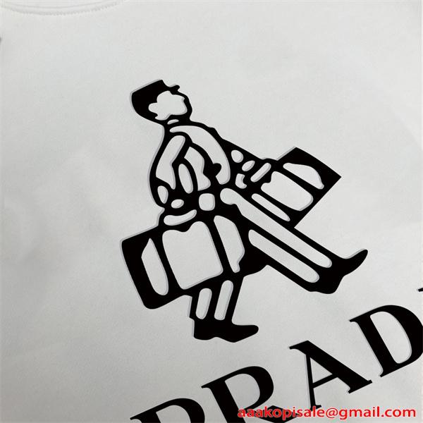 高級感漂う 上質素材 2026新作 定番ホワイト スウェット PRADA プラダ コピー