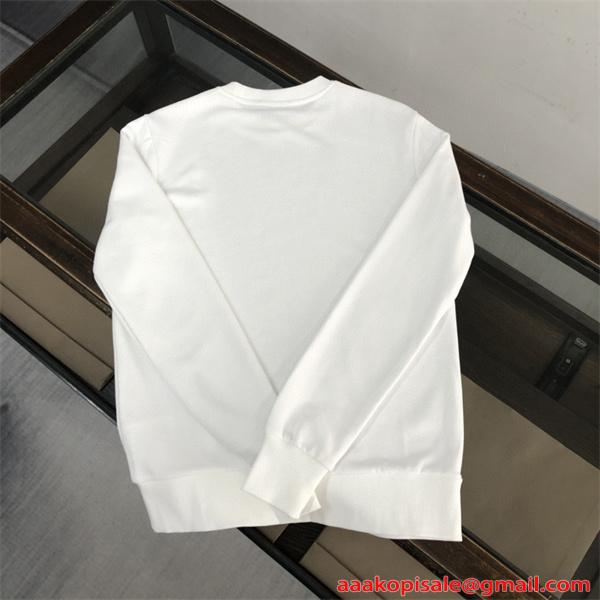 高級感漂う 上質素材 2026新作 定番ホワイト スウェット PRADA プラダ コピー