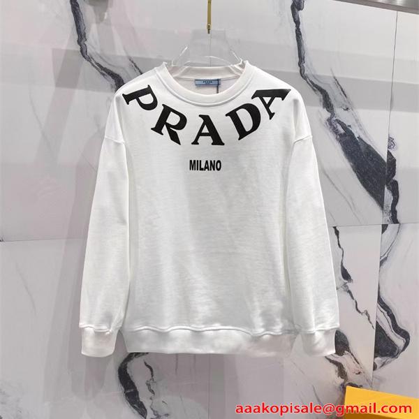 存在感抜群 2026新作 洗練ブラック PRADA プラダ コピー スウェット トレンド 
