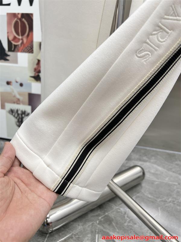 PRADA プラダ コピー ホワイト スウェットパンツ おすすめ 着心地抜群