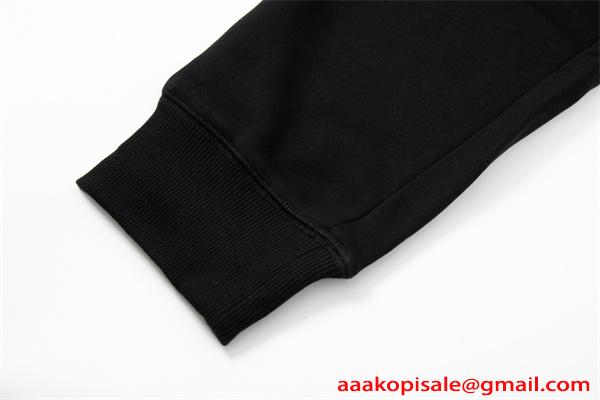 入手困難 ブラック  PRADA プラダ コピー スウェットパンツ プレミアム