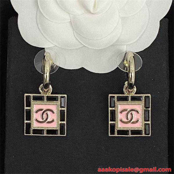 CHANEL シャネル コピー イヤリング ピンク ブラック 配色 ゴールド 可愛い 洗練デザイン