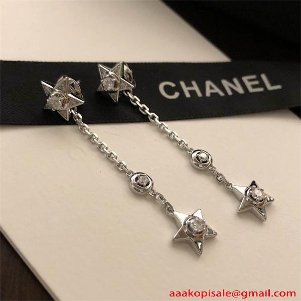 CHANEL シャネル コピー ピアス シルバー 2026新作 クール系 上質 おすすめ トレンド 