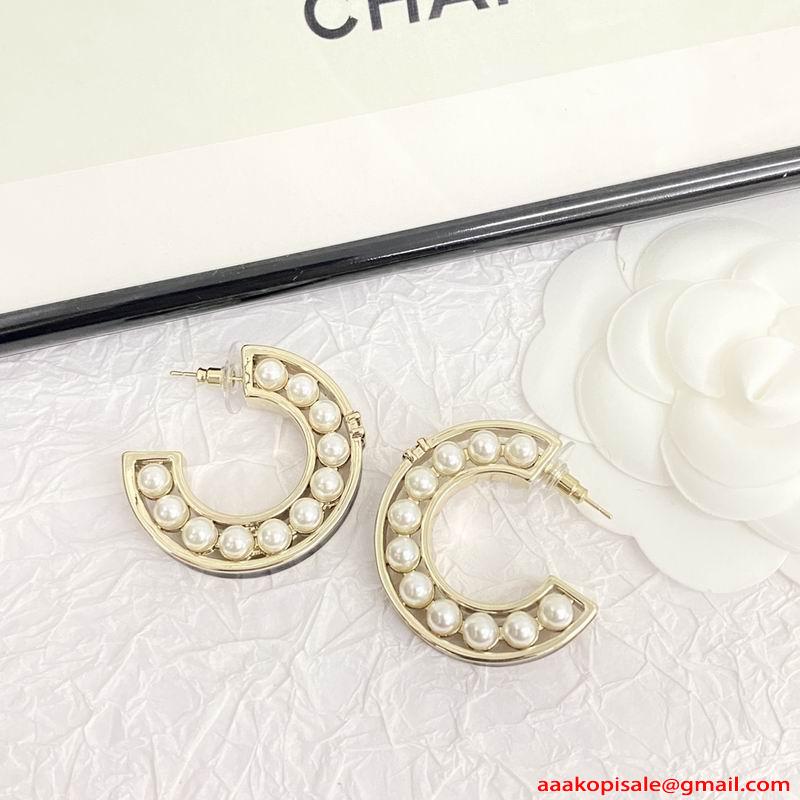 ピアス パール ブラック ゴールド 2026新作 高級感 CHANEL シャネル コピー