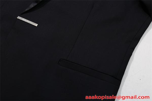 注目新作 ジャケット 洗練 上質素材 モード感 都会的 2026モデル GIVENCHY ジバンシィ コピー