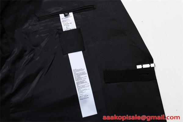 注目新作 ジャケット 洗練 上質素材 モード感 都会的 2026モデル GIVENCHY ジバンシィ コピー