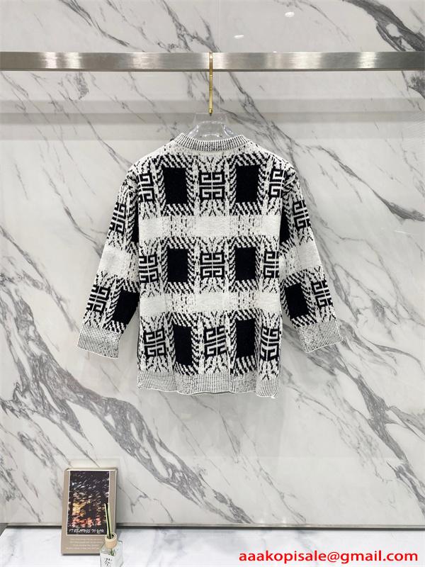 話題アイテム GIVENCHY ジバンシィ コピー ニットセーター 大人モード 存在感抜群 2026新作
