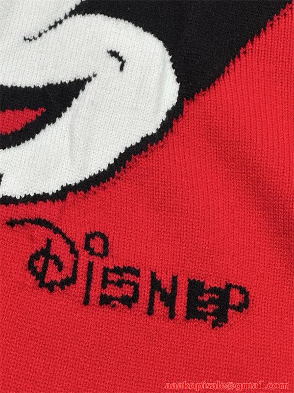 GIVENCHY ジバンシィ コピー 限定カラー ニットセーター 柔軟質感 厚手設計 冬映え