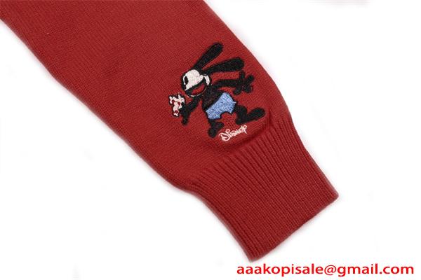 GIVENCHY ジバンシィ コピー 限定カラー ニットセーター 柔軟質感 厚手設計 冬映え