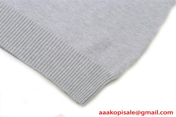 上品定番 GIVENCHY ジバンシィ コピー セーター 保温 洗練 大人カジュアル 新作