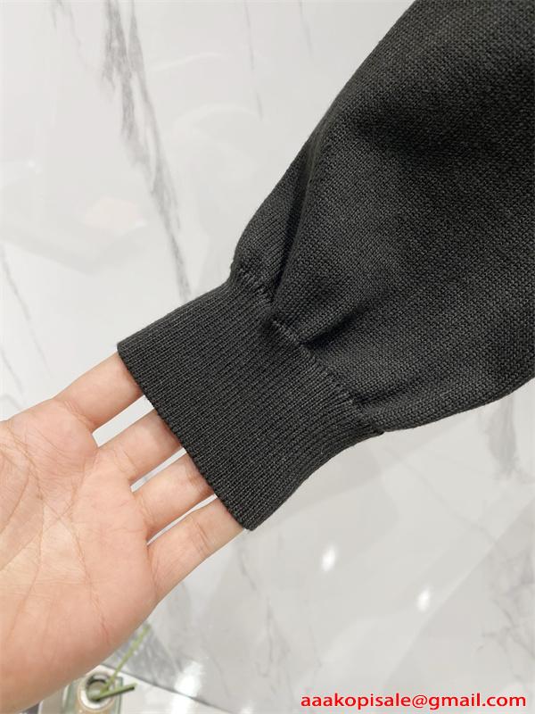 GIVENCHY ジバンシィ コピー 注目 プリント ロングTシャツ 柔らかコットン 通気快適