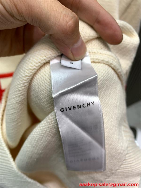 GIVENCHY ジバンシィ コピー 注目 セーター 上品 防寒仕様 洗練スタイル 2026モデル