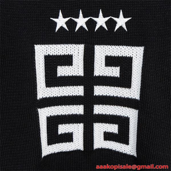 GIVENCHY ジバンシィ コピー 存在感抜群 ニット 秋冬主役 モード系 高級感漂う