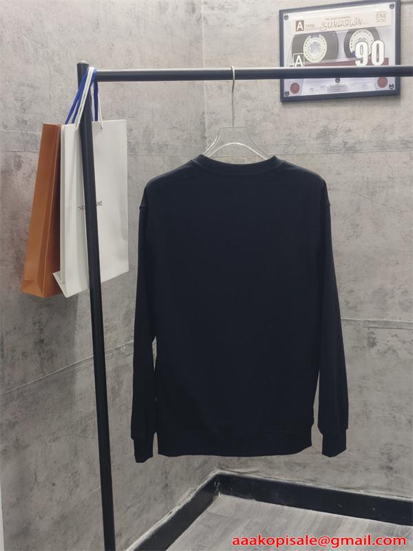 GIVENCHY ジバンシィ コピー 刺繍 トレーナー 滑らか素材 着回し万能 新定番