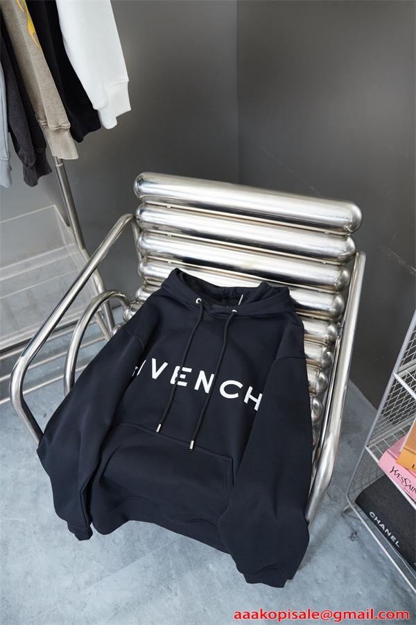 GIVENCHY ジバンシィ コピー 都会的 パーカー 保温裏地 ゆったり設計 人気モデル