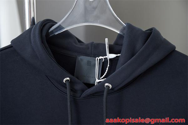 GIVENCHY ジバンシィ コピー 都会的 パーカー 保温裏地 ゆったり設計 人気モデル