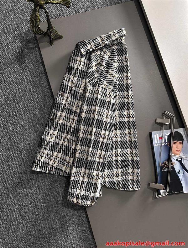 SAINT LAURENT イヴ・サンローラン コピー 高見え素材 ジャケット 厚手 防寒 クラシック 季節限定