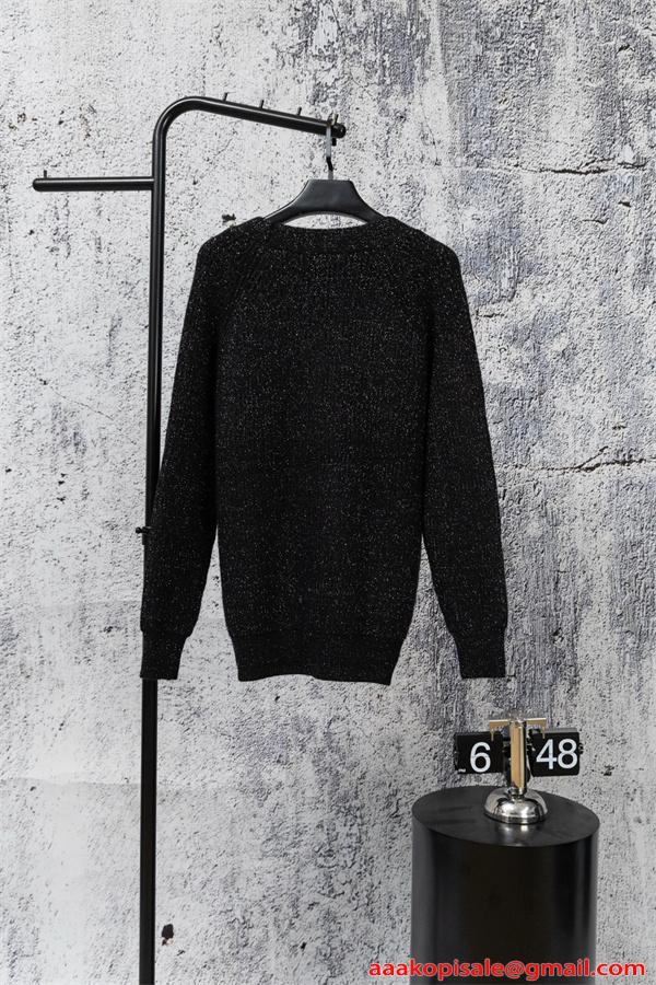 高級感漂う SAINT LAURENT イヴ・サンローラン コピー ニット カーディガン 上品 防寒 モード