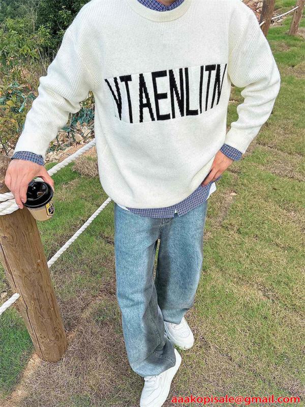 存在感抜群 VALENTINO ヴァレンティノ コピー セーター 厚手 防寒 高級感 新作モデル