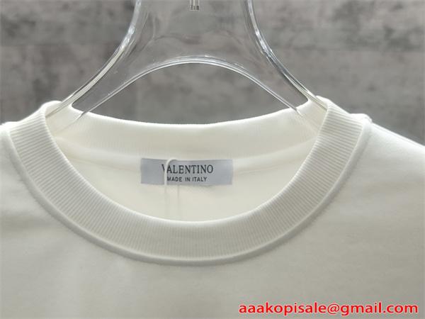 刺繍 VALENTINO ヴァレンティノ コピー トレーナー 柔軟裏毛 新定番 プレミアム2026新作